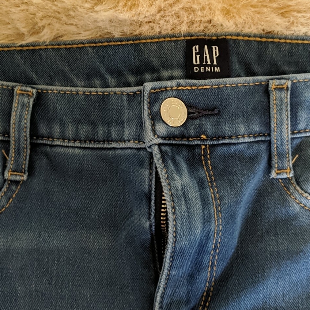 Jeans - Picture 2 of 4